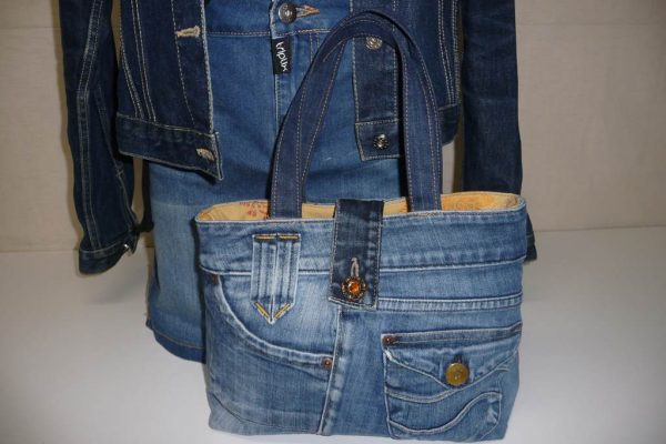 Artisan couturière en Creuse atelier Lo Tillou zéro dechet